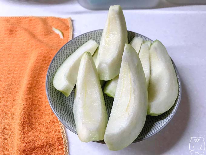 【台湾フルーツ】グアバの食べ方|食べる