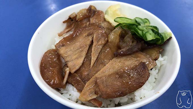 【台南・東区】 高雄老周焼肉飯は一人でも気軽に焼肉飯を食べられるお店