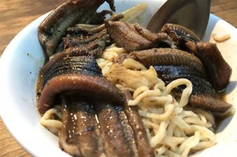 【阿江炒鱔魚】台南のおすすめ鱔魚意麵｜おいしいタウナギ炒めが食べられるお店