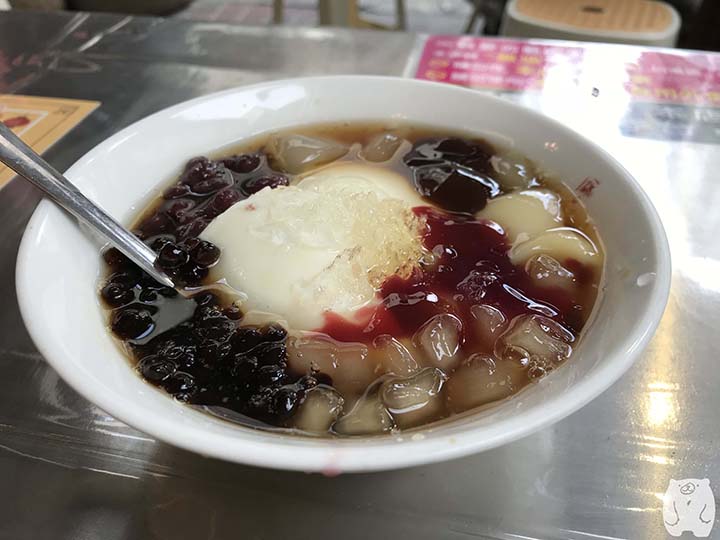 修安扁擔豆花｜神農街すぐそば！台南で絶品豆花をいただけるお店